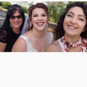 Meet your Posher, Carolyne